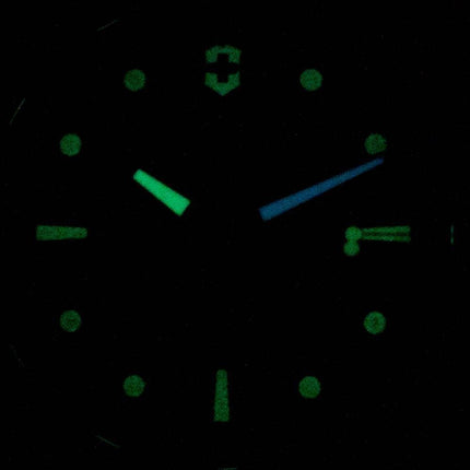 Victorinox Swiss Army I.N.O.X. Professional Diver Anti-Magnetic 241845 Quartz 200M Men's Watch