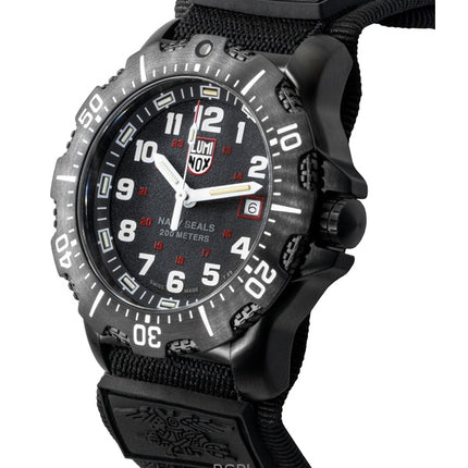Luminox Navy Seal Military Rubber Strap Black Dial Quartz Diver's XS.4231.SET 200M Men's Watch With Gift Set